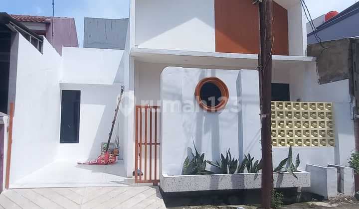 Dijual Rumah Renovasi Model Scandinavia di Pesona Anggrek Bekasi