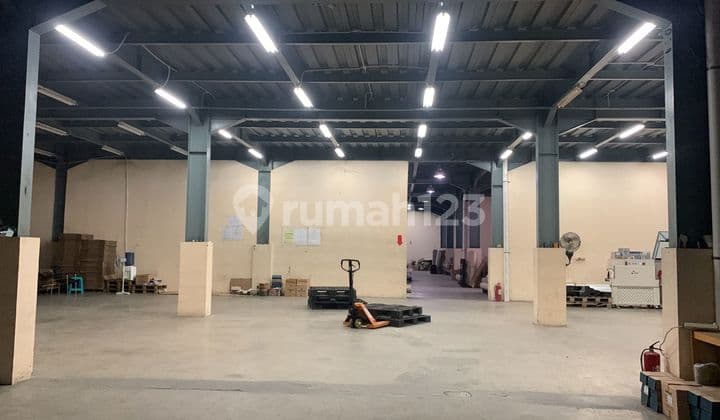 Dijual Disewa Gudang Luas Kantor Lokasi Strategis Daan Mogot