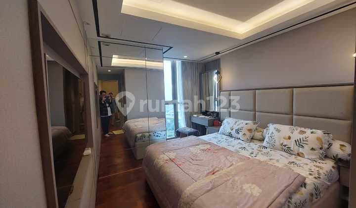 For Sale Luxury Gold Coast Apartment 1BR Furnished Best View