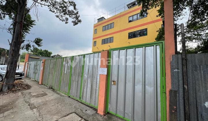 For Rent: Daan Mogot Warehouse, 3 floors with goods lift
