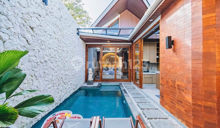 Freehold- 5 Unit Villa Complex Brand New In Nusa Dua
