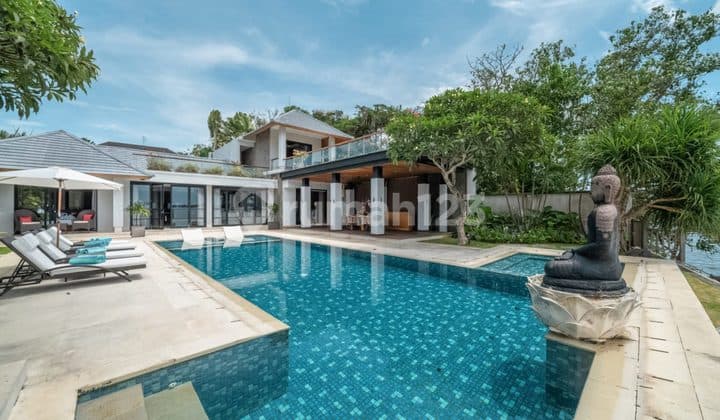 Luxury 4 Bedroom Villa Waterfront Benoa Nusadua Bali