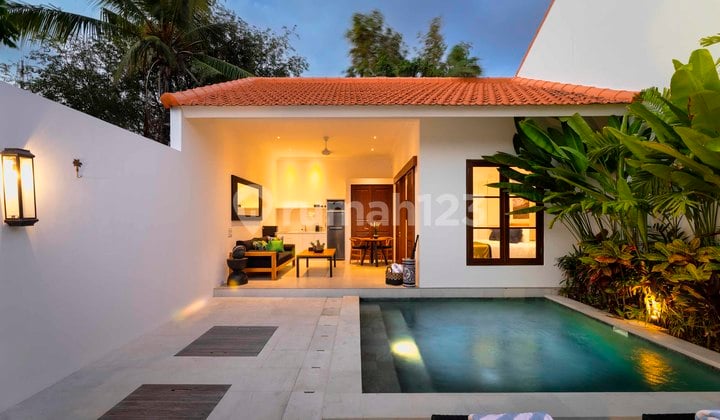 1 Bedroom Tropical Villa In Prime Seminyak For Leasehold 19 Years