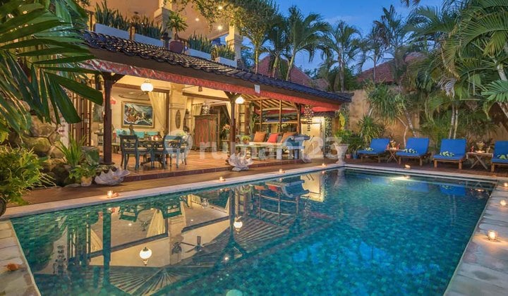 For Sale-4 Bedroom Villa In Central Seminyak