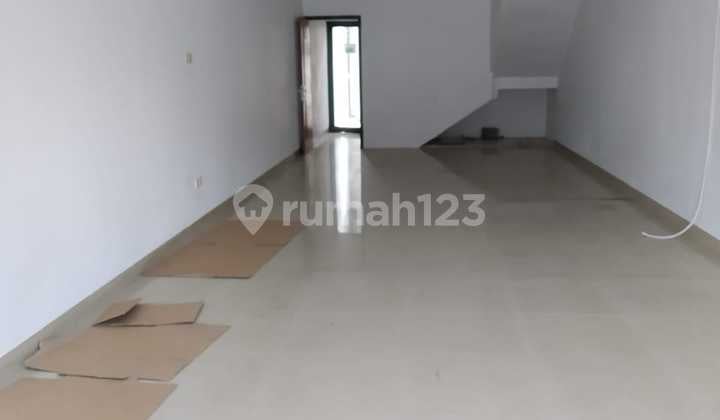 Ruko Gandeng 5 Siap Pakai Area Tomang Raya Jakarta Barat