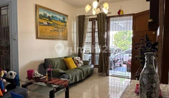Brazilia Delatinos Bsd Rapih Dekat Stasiun Dan Pintu Tol