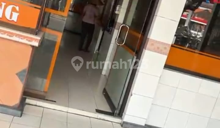 Toko di Sewakan di Area Jalan Utama Kerobokan