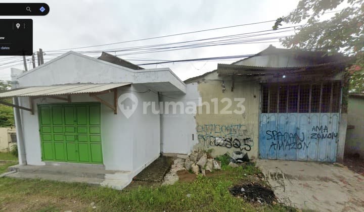 For Sale: Land with Building and Strategically Located House in Cijoro Pasir, Rangkasbitung, Banten