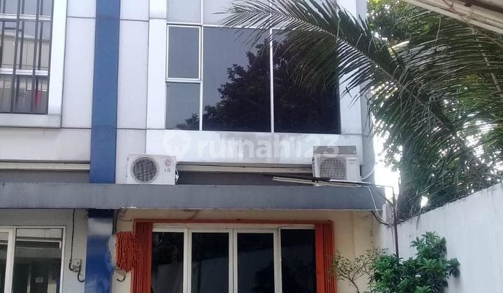 For Sale: The East 81 Shophouse, Well-Maintained, on Jl Cut Mutia, East Bekasi.