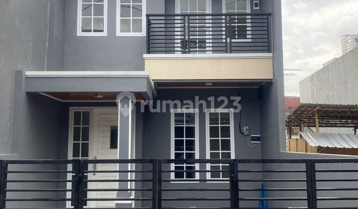 Rumah Baru 2Lantai Minimalis Dekat Tol Jatiwarna di Kodau