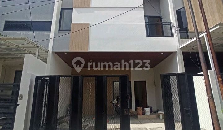 Dijual Rumah Baru Lokasi Strategis Dalam Komp Di Cipinang Jaktim