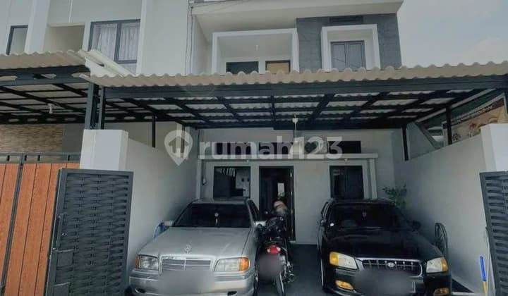 Dijual Rumah Modern Dekat ke Jalan Raya Kodau Jatimekar Bekasi
