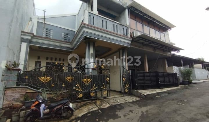 Rumah Bagus 2 Lantai Dalam Cluster Strategis di Bintara Bekasi