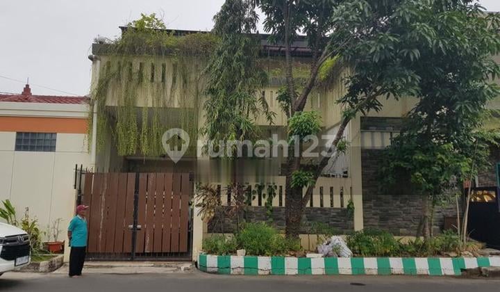 Rumah 2 Lantai Di Bulevard Hijau Harapan Indah