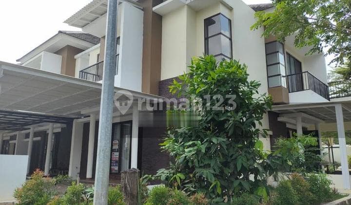 Rumah Hoek di Cluster Harapan Indah 2