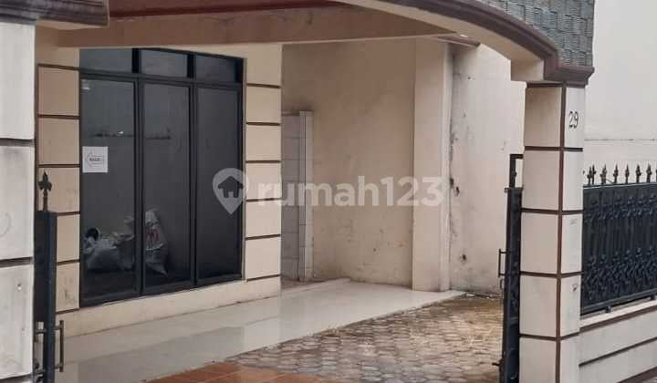 Rumah 2 Lantai Siap Huni di Cawang Jakarta Timur