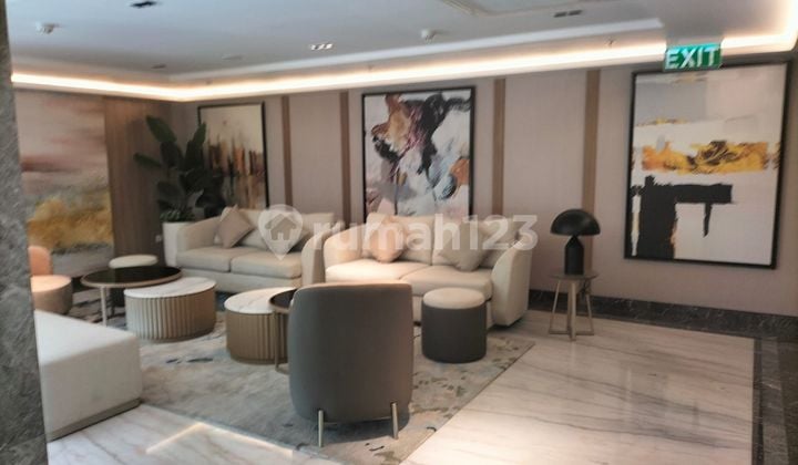 Apartement baru semifurnish di Vittorio Wiyung Surabaya