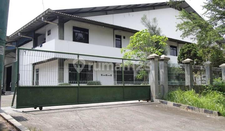 Gudang Siap Pakai di dalam Kawasan Industri Lippo Cikarang