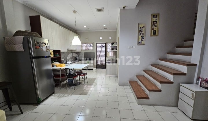 Rumah SHM Siap Huni 2Lt Bebas Banjir di Harapan Indah