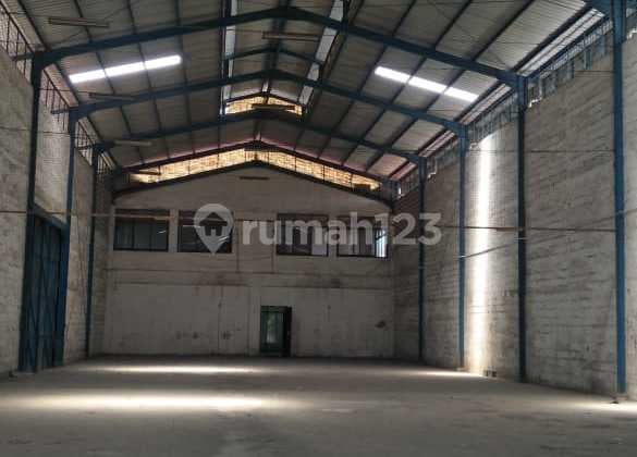 Good and Ready-to-Use Warehouse in Narogong, Bekasi City
