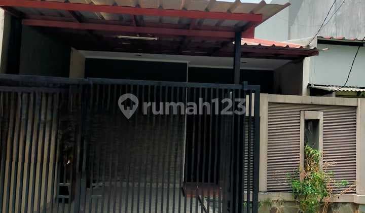 For sale and rent House in Kelapa Gading, North Jakarta