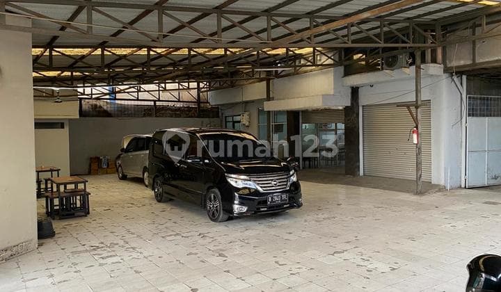 Dijual Gudang Ex Showroom di Bintara Bekasi Kota,Bekasi Barat