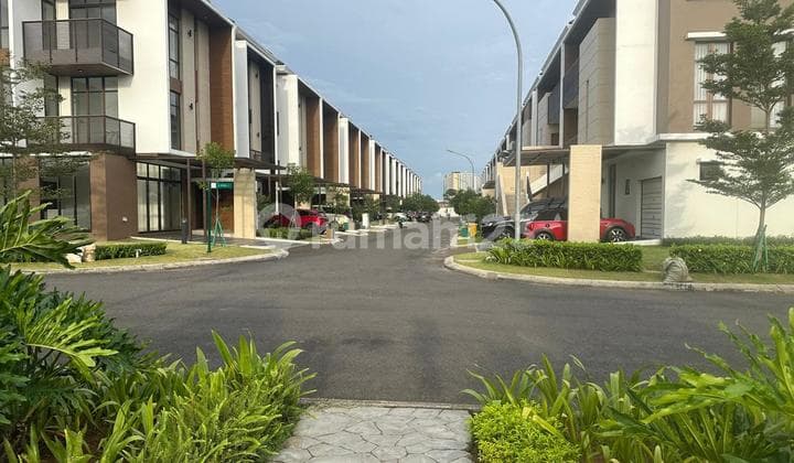 Dijual Rumah 3 Lantai Cluster Morizen Summarecon Bekasi