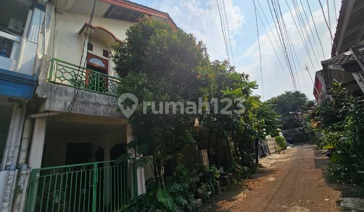 Dijual Rumah 2,5 Lantai di Pondok Pekayon Indah,Bekasi Selatan