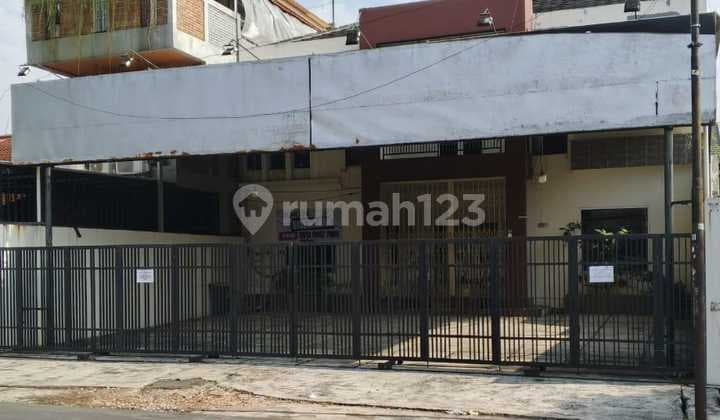 Disewakan ruko gandeng 3 cocok untuk usaha dirawamangun,Jakarta timur