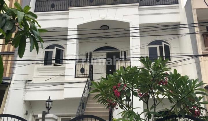 Rumah 3,5lantai siap huni Kelapa Nias Rumah di Kelapa nias 3 Lantai SHM Bagus Barat