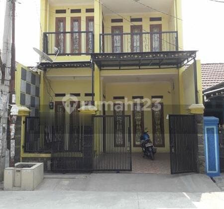 Rumah Di Villa Mutiara Gading 2
