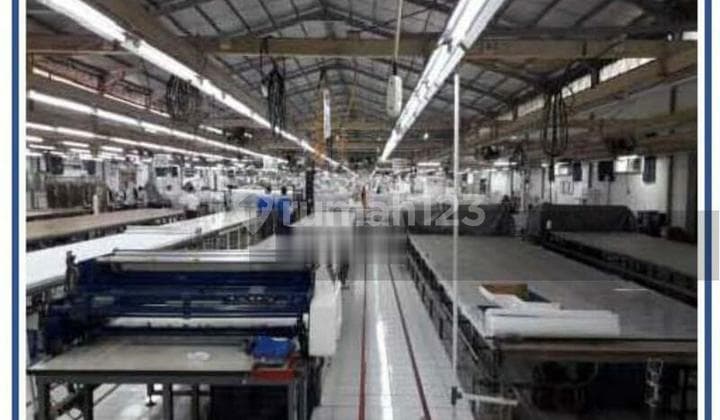 Eks Pabrik di Kaliabang Tengah, Bekasi