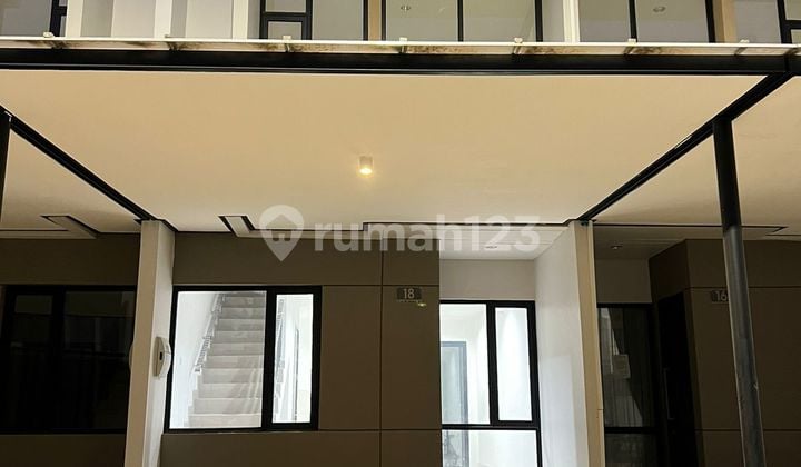 sewa rumah di pik 2 termurah daerah milenial ukuran 4.5x15 2 lantai cluster bagus siap huni