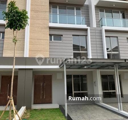 RUMAH DIJUAL TERMURAH DI PIK UKURAN 6X12.5 ALPEN GOLF ISLAND 3 LANTAI SIAP HUNI