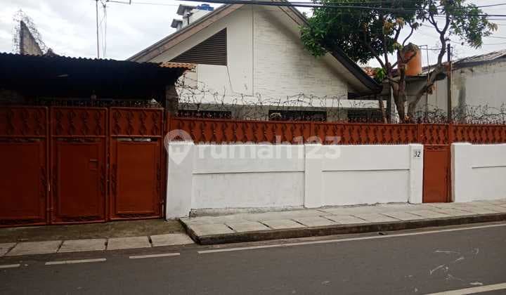 Unit Langka Jalan Raya Untuk Para Investor Hitung Tanah Uk.12x25 300m2 Shm