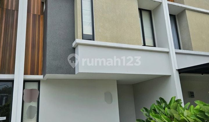 Rumah Dua Lantai Siap Huni Cluster Dekat Upj Bx Change