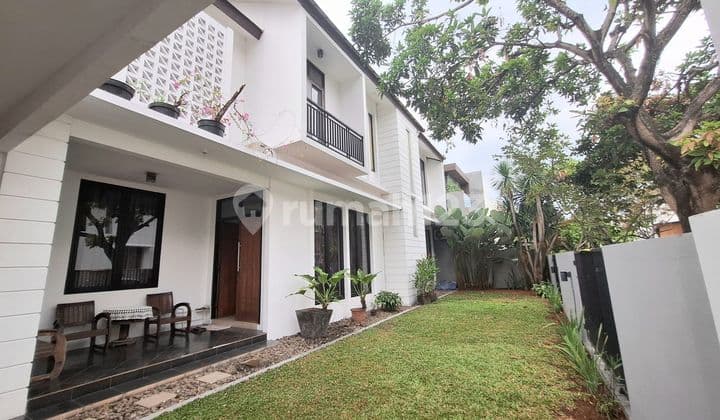 Rumah Rapi Semi Furnished Cluster Bintaro Jaya Sektor 9