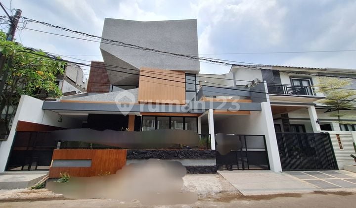 Rumah Baru Modern Dengan Kolam Renang Bintaro Jaya Sektor 9r