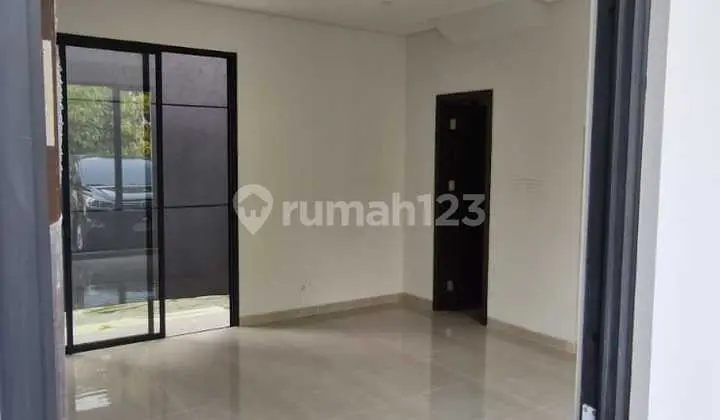 New Ready-to-Occupy House in the Kebayoran Residence Cluster, Bintaro Jaya