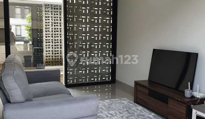 Dijual Rumah 2 Lantai Nyaman Bagus Di Summarecon Bandung SHM