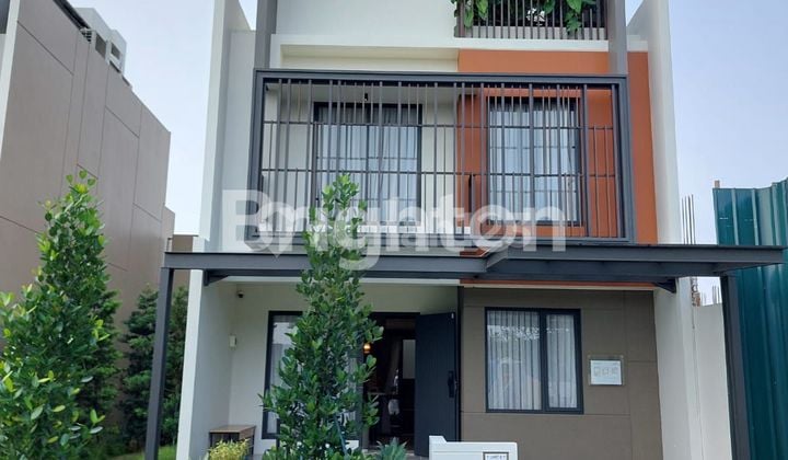 RUMAH STROZZI AT SYMPHONIA BY SUMMARECON SERPONG GADING SERPONG