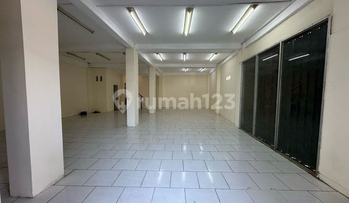 Ruko gandeng rapi dan bersih siap pakai di jurumudi