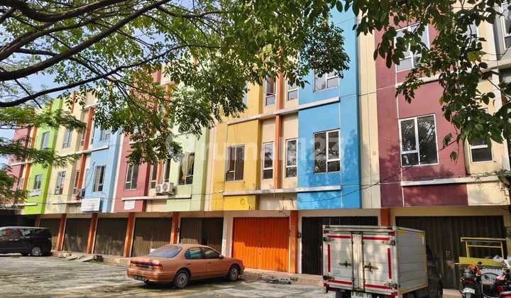 Ruko 3 Lantai Siap Huni Di Karawaci