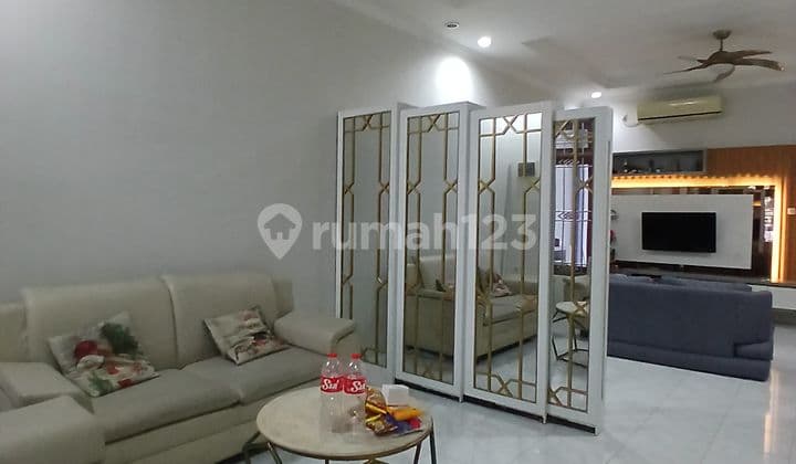 Disewakan Rumah Siap Huni Semi Furnish Di Srengseng Min. 2 Thn