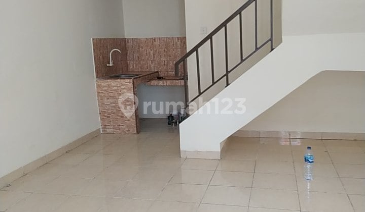 P Dn Disewakan Rumah 4X12 Park Residence Cengkareng Min. 2 Thn