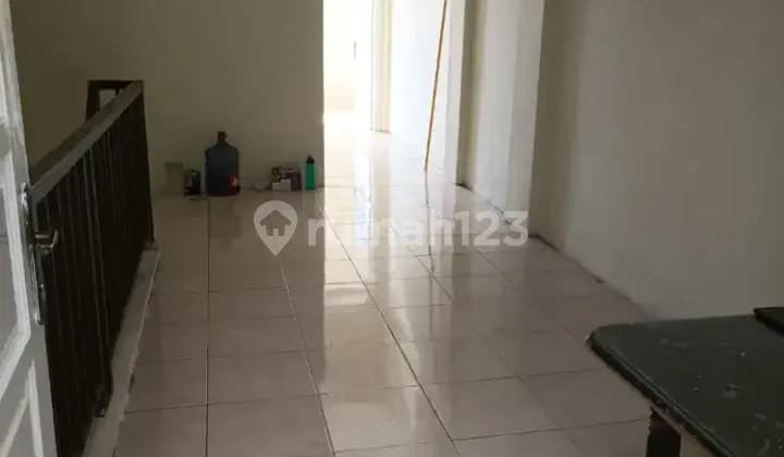 Disewakan Ruko 2 Lantai Hadap Jalan di Poris Min. 2 Thn