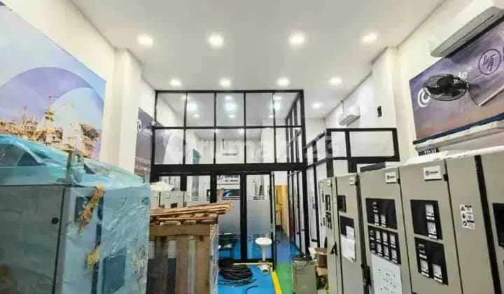 Disewakan Gudang 6X20 Sudah Renov di Bizpark Daan Mogot Min. 2 Th