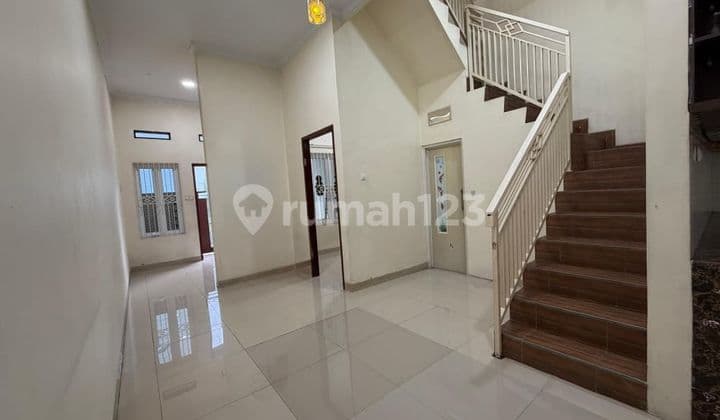 Dijual Cepat Rumah Siap Huni 2 Lantai di Poris Indah