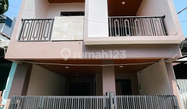 Affordable House in Sector V, Pondok Ungu Permai, Bekasi - 2 Floors