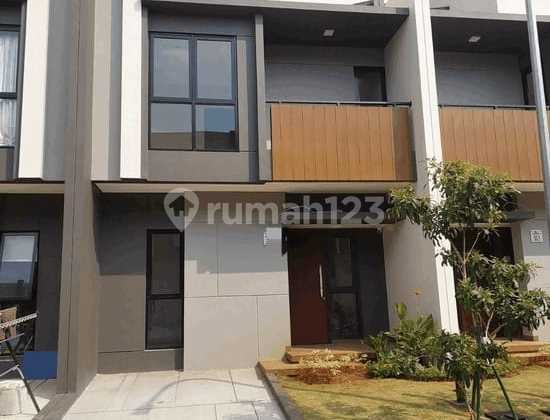 Dijual Rumah 2 Lantai Brand New di Regia Residence Summarecon